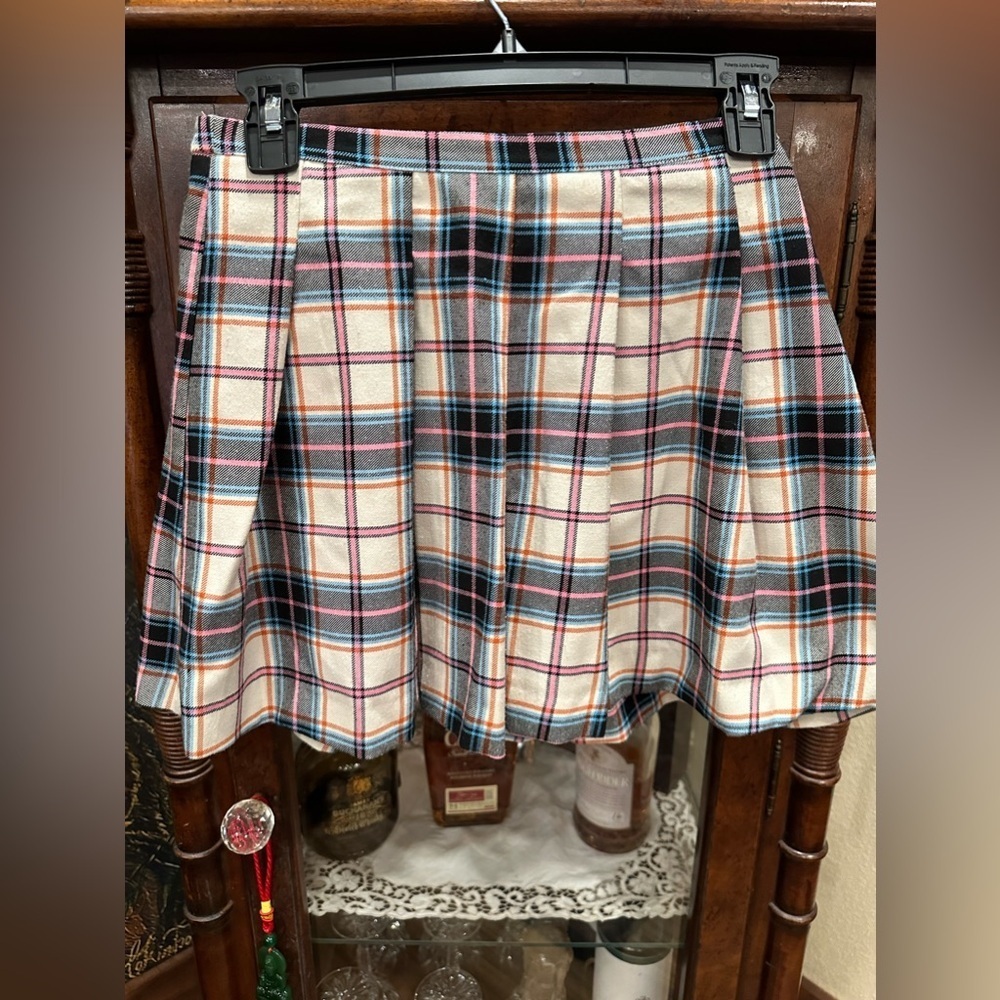 EUC Zara Soft Plaid Skirt with pink stripes